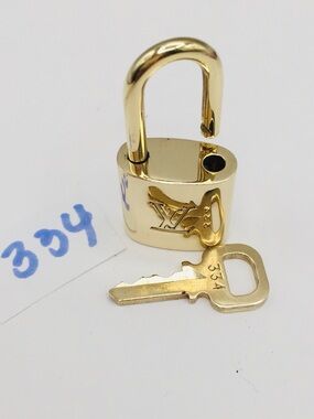 Authentic Louis Vuitton Lock and key #334